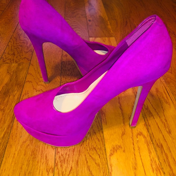 Size 7 - Jessica Simpson - Bermuda Pink Suede Heels - Picture 4 of 5